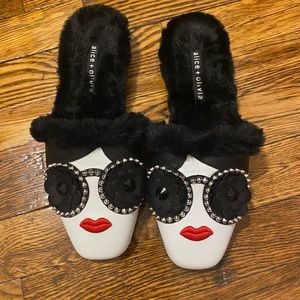 Alice + Olivia Stace Face faux fur lined slippers